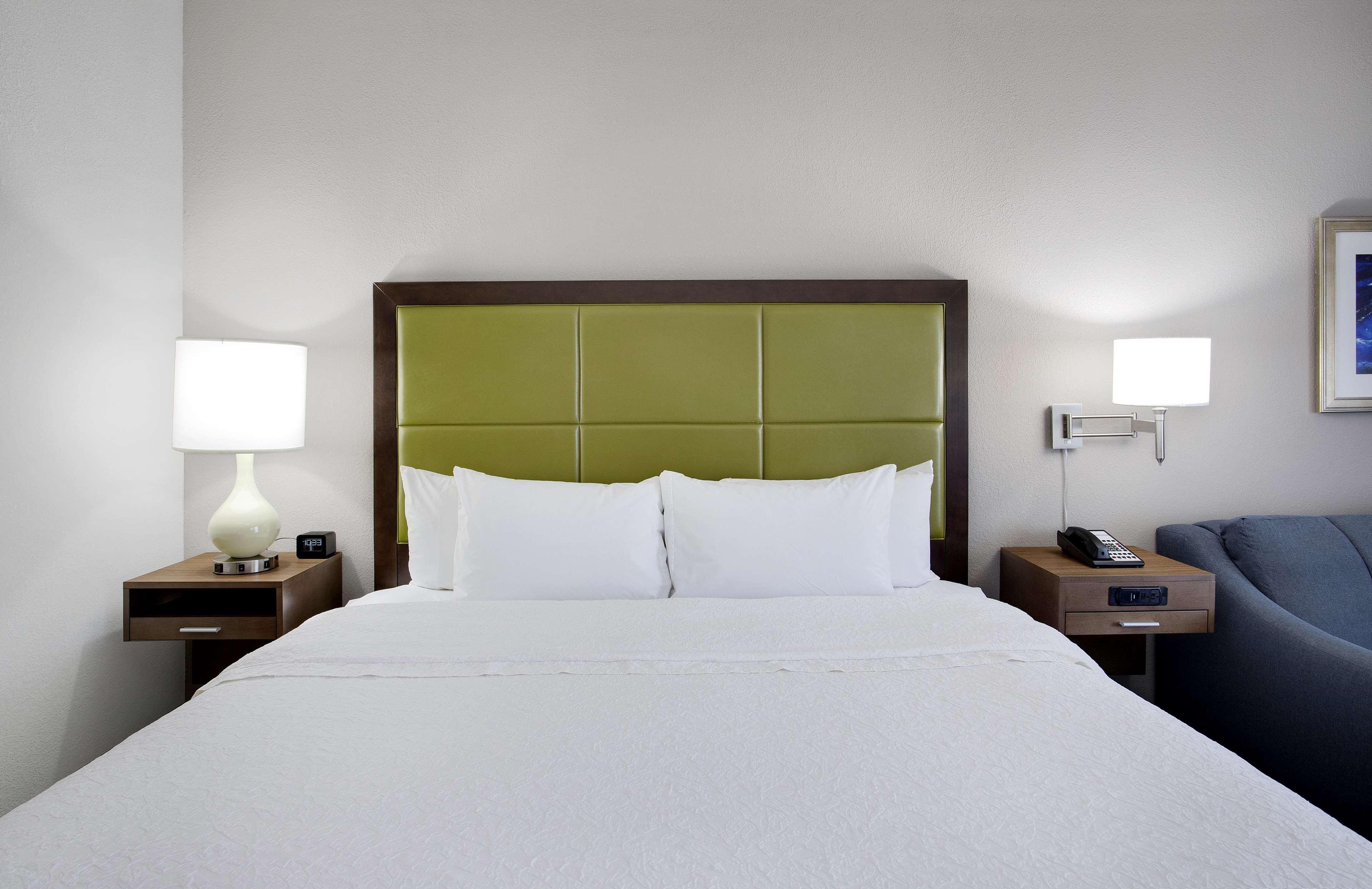 Hampton Inn Middletown Exterior photo