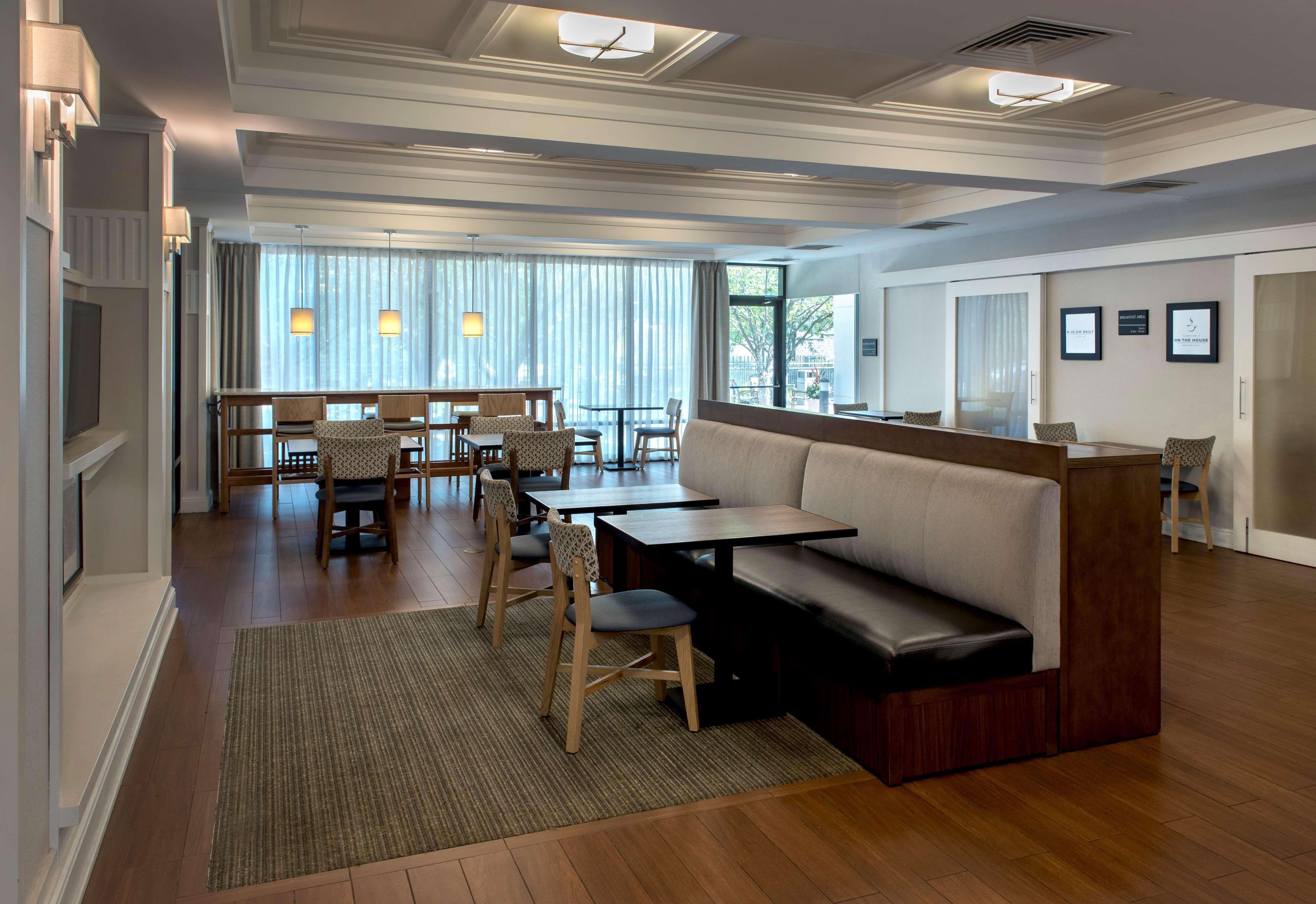 Hampton Inn Middletown Exterior photo