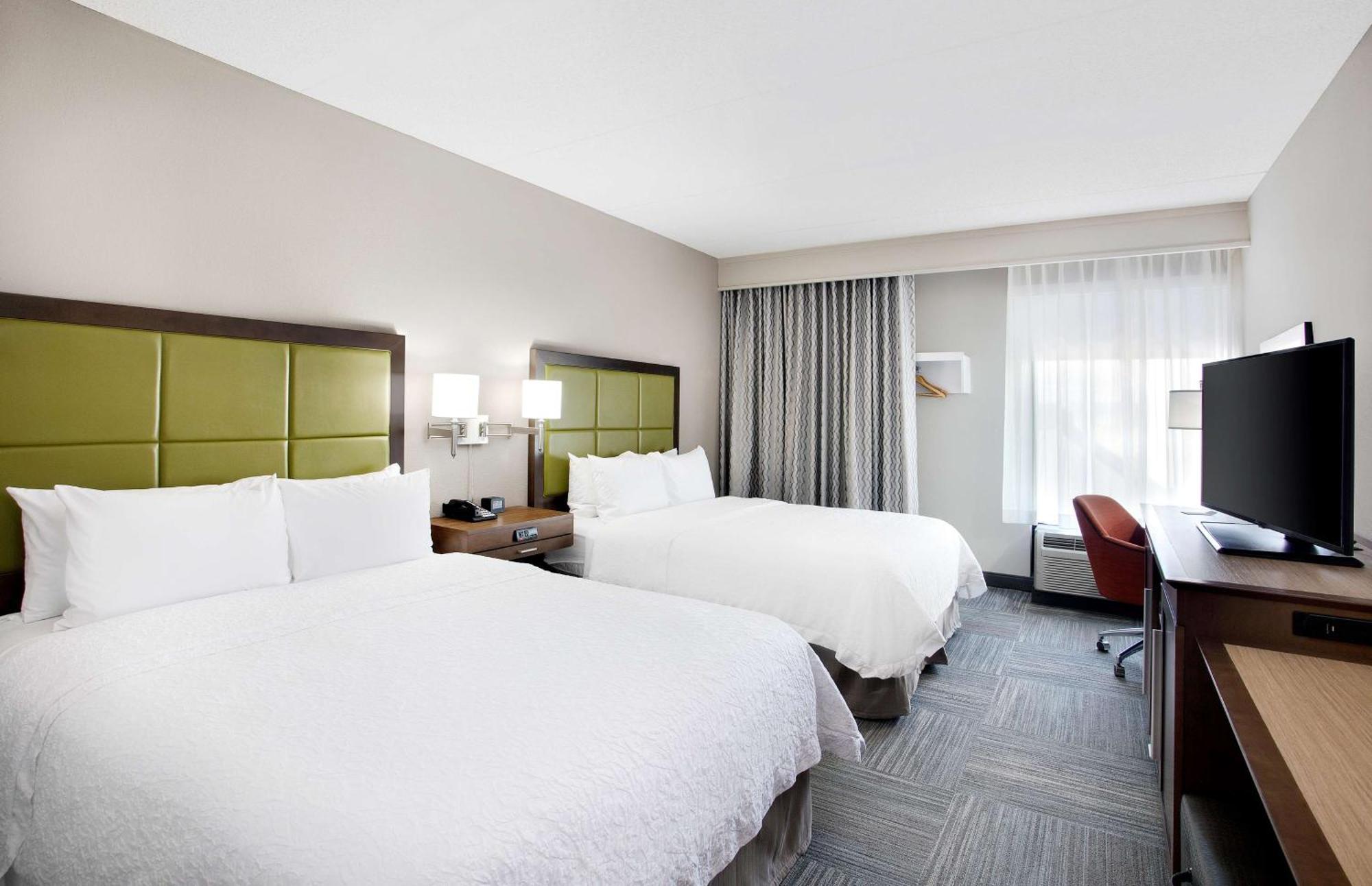 Hampton Inn Middletown Exterior photo